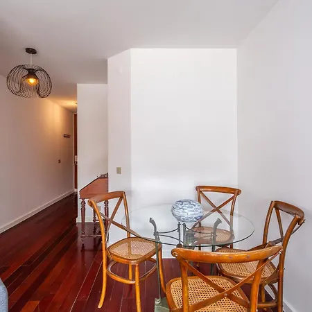 Apartamento 1 *