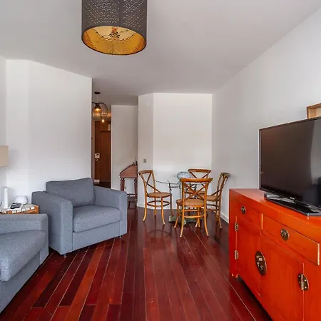 1 * Lissabon